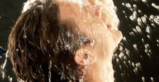 Dușul alternant ca tratament