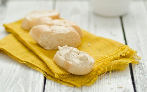 Humus pentru micul dejun