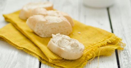 Humus pentru micul dejun