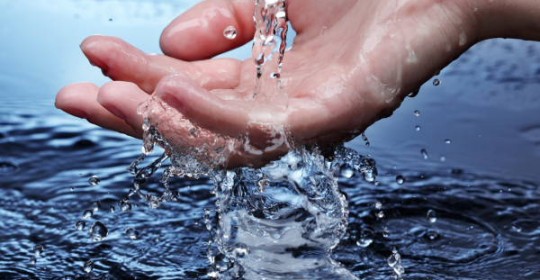 Apa, un element esential pentru viata