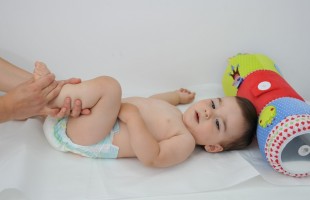 Exerciții de recuperare pentru bebeluși